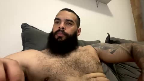 Min online show from January 2026 01:11:02 AM