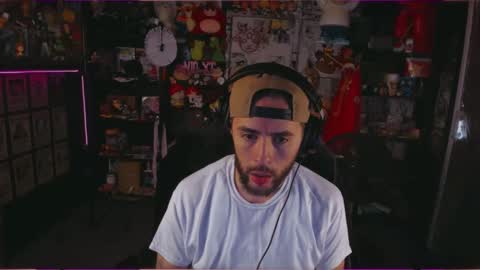 Snapshot of beastbxy chatting on September 2025 09:26:02 PM beast bxy online show from September 2025 09:26:02 PM