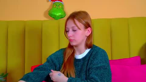 Beatrice online show from December 2025 08:14:02 PM