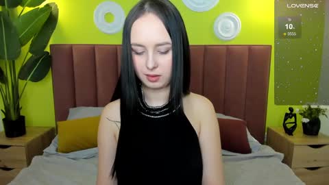 Snapshot of beatricereeves chatting on February 2025 04:24:02 AM Beatrice 3 online show from February 2025 04:24:02 AM