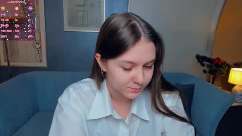 Snapshot of beatrixcutsforth chatting on October 2025 07:52:02 AM Beatrix or Triss3 online show from October 2025 07:52:02 AM