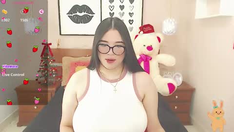 Snapshot of beautty_pink chatting on December 2024 02:06:01 PM beautty_pink online show from December 2024 02:06:01 PM