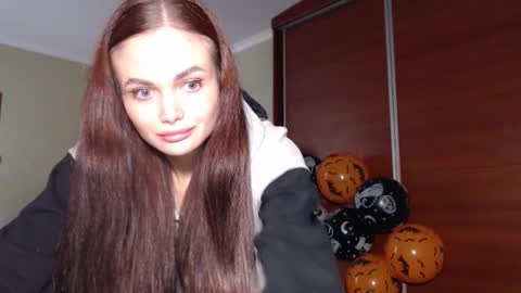 Maria online show from October 2025 09:29:02 AM