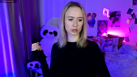 beauty Sasha online show from December 2025 02:11:01 PM