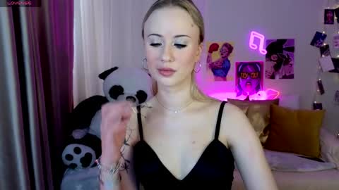 beauty Sasha online show from May 2026 02:23:01 PM