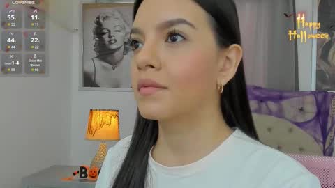 Ariana Reyes online show from October 2025 12:13:02 PM