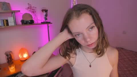 Snapshot of beautyeliise chatting on January 2025 08:41:02 AM Eliise online show from January 2025 08:41:02 AM