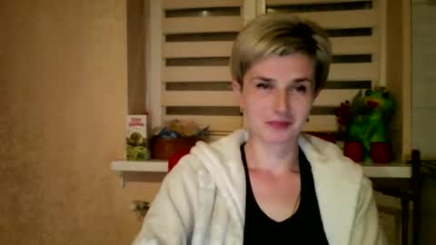 BeautyKsenia online show from April 2026 07:04:02 PM