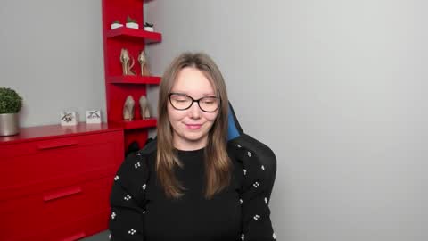 Zoe online show from October 2025 07:16:01 AM