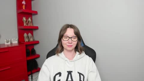 Zoe online show from April 2026 07:00:02 AM