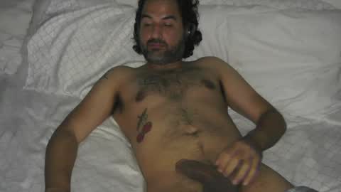 Snapshot of beaverpounder chatting on October 2025 04:54:01 AM Beaverpounder free online show from October 2025 04:54:01 AM