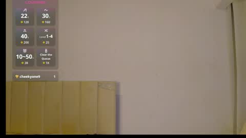 Jennifer online show from April 2026 09:39:33 PM