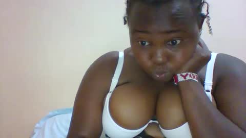 bebswee21 online show from January 2026 05:06:02 PM