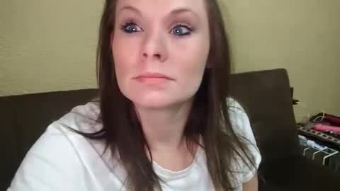 BECKY BOO  online show from February 2026 07:24:01 AM