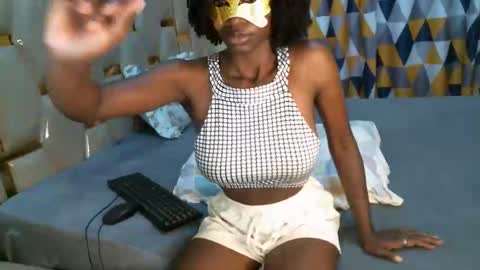 Snapshot of beckyberry24 chatting on November 2025 10:26:01 AM jamie online show from November 2025 10:26:01 AM