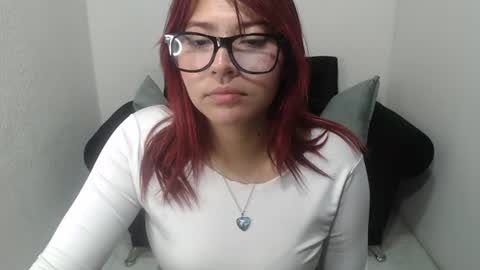 Snapshot of beckysexyhot69 chatting on June 2026 02:32:02 PM beckysexyhot69 online show from June 2026 02:32:02 PM
