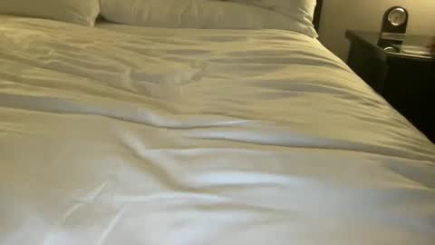 Snapshot of bed_bottom chatting on September 2025 05:45:02 AM bed_bottom online show from September 2025 05:45:02 AM