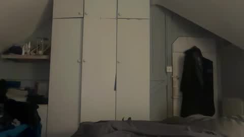 bedfordbottom26 online show from March 2026 12:36:02 AM