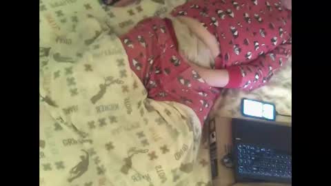 Snapshot of bedwetboy chatting on December 2024 11:42:02 AM Bedwetboys online show from December 2024 11:42:02 AM