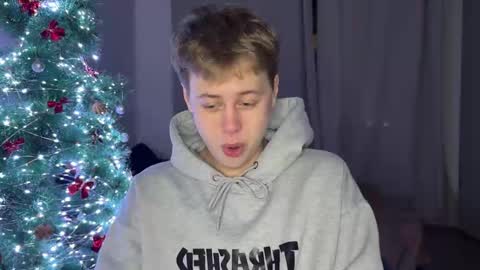 beeb0y online show from November 2025 05:28:02 PM