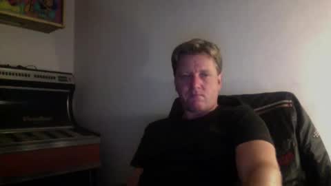 Snapshot of beefeater_7 chatting on October 2025 09:14:02 PM beefeater_7 online show from October 2025 09:14:02 PM