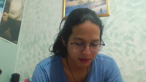 Snapshot of beentage chatting on January 2025 04:28:02 AM Alex online show from January 2025 04:28:02 AM