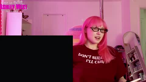  Ashley West  online show from March 2026 07:24:02 PM