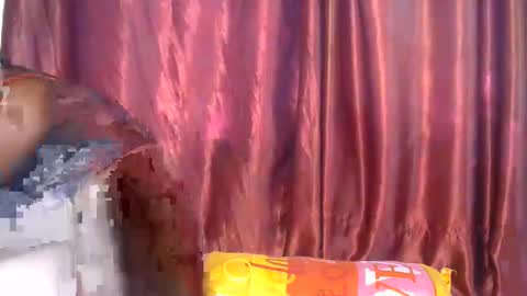 Snapshot of beib_love chatting on March 2026 07:12:02 AM beib_love online show from March 2026 07:12:02 AM