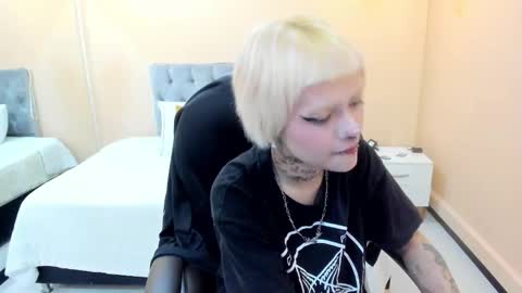 Bela online show from March 2026 12:22:01 PM