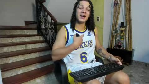independent model online show from June 2026 10:45:02 PM