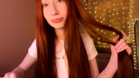 Snapshot of beliamastrobuono chatting on March 2026 04:09:01 PM Stella online show from March 2026 04:09:01 PM