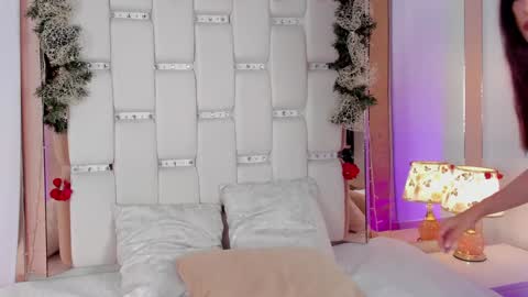 Snapshot of belindareyes chatting on December 2024 02:58:01 AM Bel  online show from December 2024 02:58:01 AM