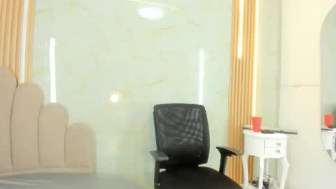 Belkilima  online show from March 2026 08:02:01 PM