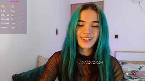 Snapshot of bell_art chatting on December 2024 04:17:01 PM online show from December 2024 04:17:01 PM