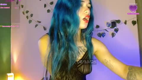 Snapshot of bell_art chatting on October 2025 02:14:02 PM online show from October 2025 02:14:02 PM