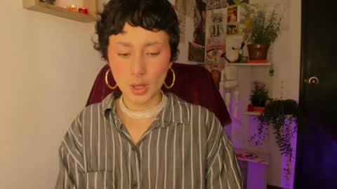 Snapshot of bella__w chatting on October 2025 10:07:01 PM Zia online show from October 2025 10:07:01 PM