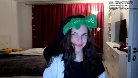 Alicia Belvedere online show from June 2026 06:39:01 PM