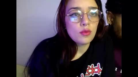 bella_and_koko online show from April 2026 11:00:01 PM