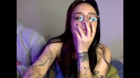 bella_and_koko online show from April 2026 10:56:02 PM