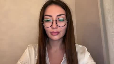 bella_foxxi online show from December 2024 07:54:01 PM