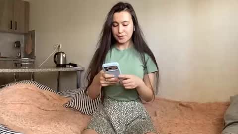 Snapshot of bella_gasp chatting on July 2026 07:23:02 AM Jane online show from July 2026 07:23:02 AM