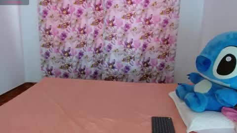 bella_gentle online show from February 2026 12:09:02 PM