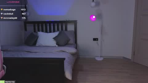 Bella next stream December 2 at 9pm gmt online show from March 2025 01:05:01 AM