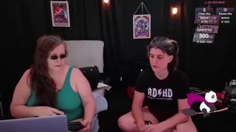 Bella James online show from November 2025 04:53:02 PM