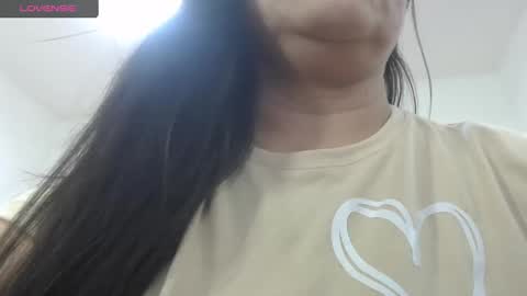 Snapshot of bella_lady_1_ chatting on September 2025 11:54:01 AM lady online show from September 2025 11:54:01 AM