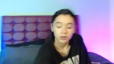 Snapshot of bella_lr chatting on February 2026 03:23:02 AM Valentina online show from February 2026 03:23:02 AM