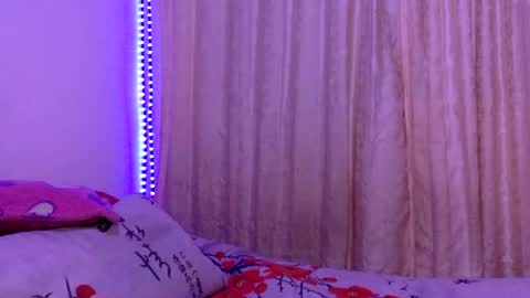 Snapshot of bella_mc chatting on November 2025 02:48:02 AM bella_mc online show from November 2025 02:48:02 AM