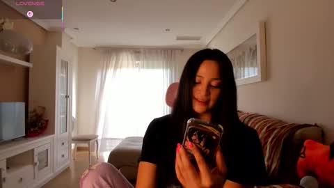 bella_pocahontas3 online show from October 2025 03:12:02 PM