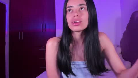 Snapshot of bella_sun_ chatting on January 2026 04:50:02 AM Valeria Model Independent online show from January 2026 04:50:02 AM