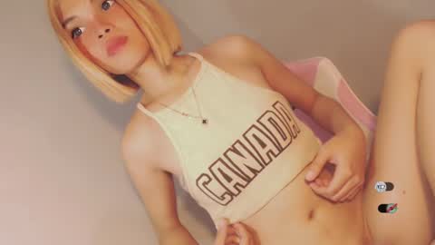 Bella online show from January 2025 12:11:01 AM